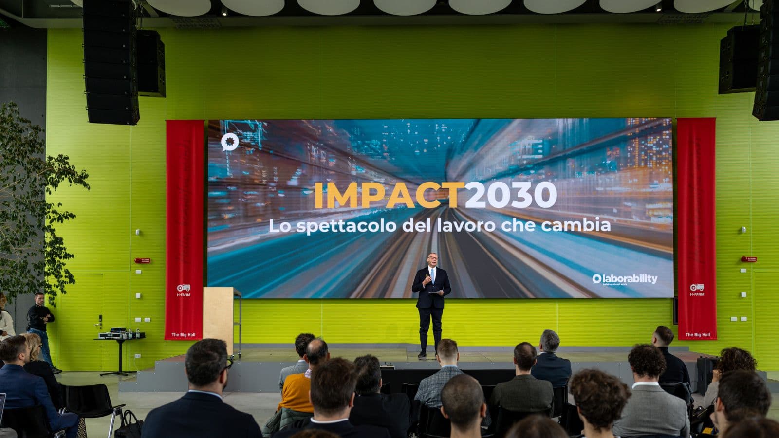 Gianluca Spolverato sul palco di IMPACT2030