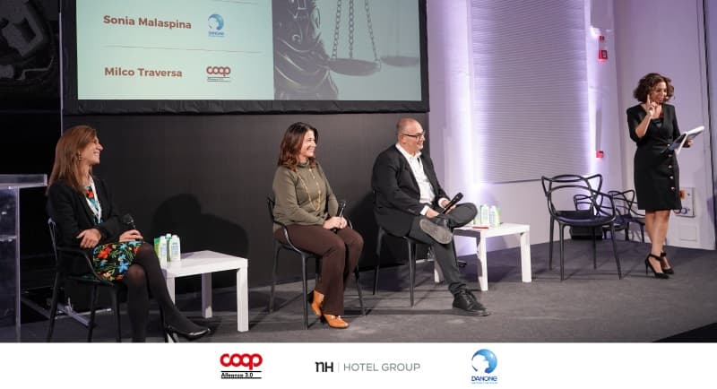 img: “I partecipanti al panel Fair di Viaggio nel lavoro che cambia”