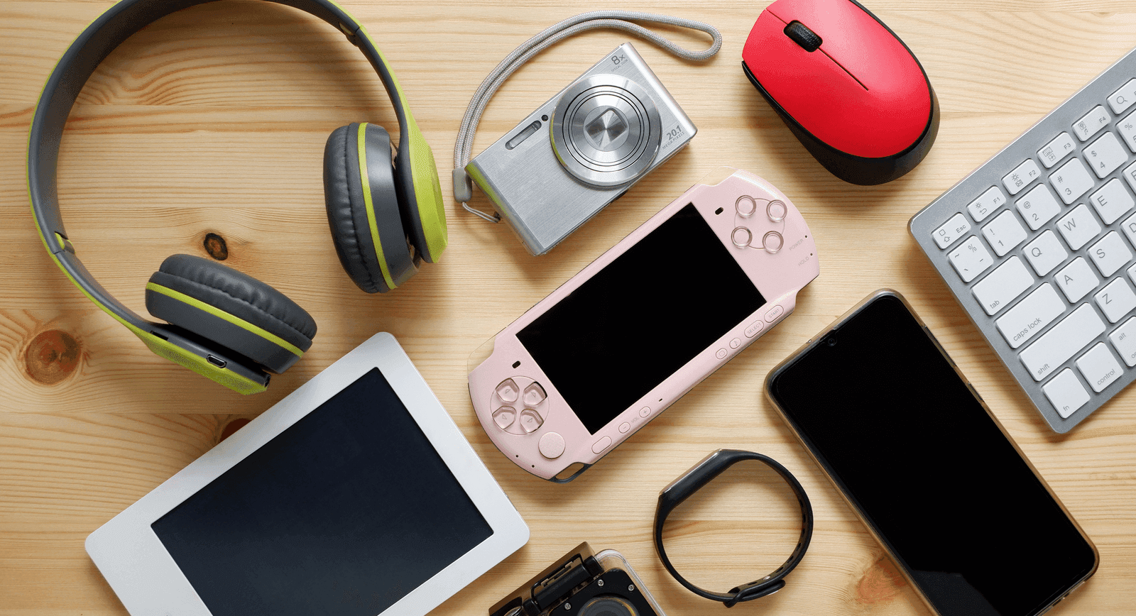 img 1: “Accessori hi-tech per ufficio”